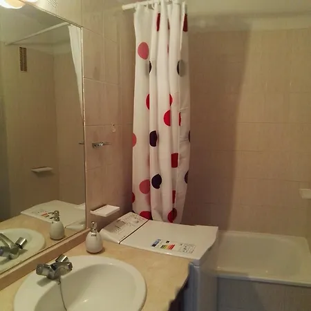 Apartamento En Royal Park Albatros Apartment *